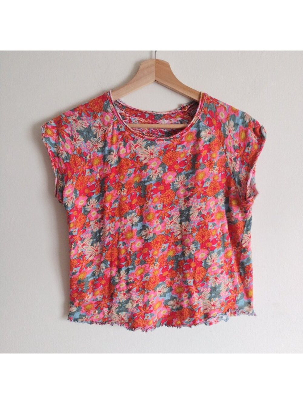 Natural Life Bright Floral Baby Tee M Cropped Neon Joyful 90s Top